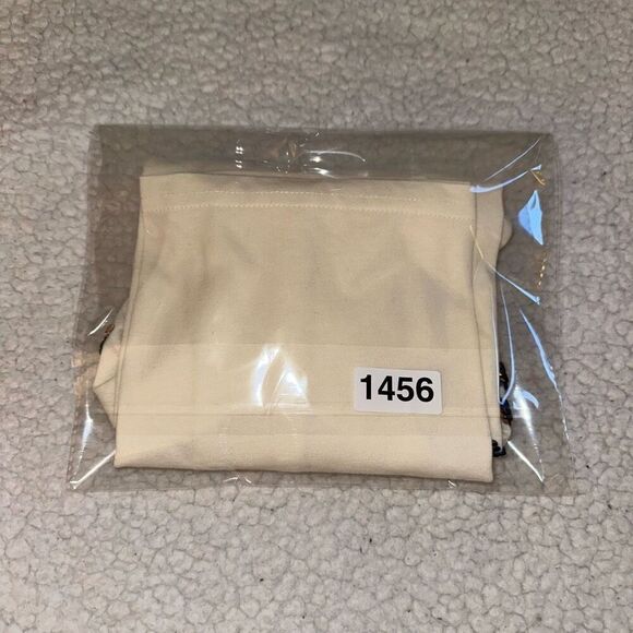 Boxlunch Girls Kids Cream Sequin Wonder Woman Tee Size XL NWT - Picture 9 of 9